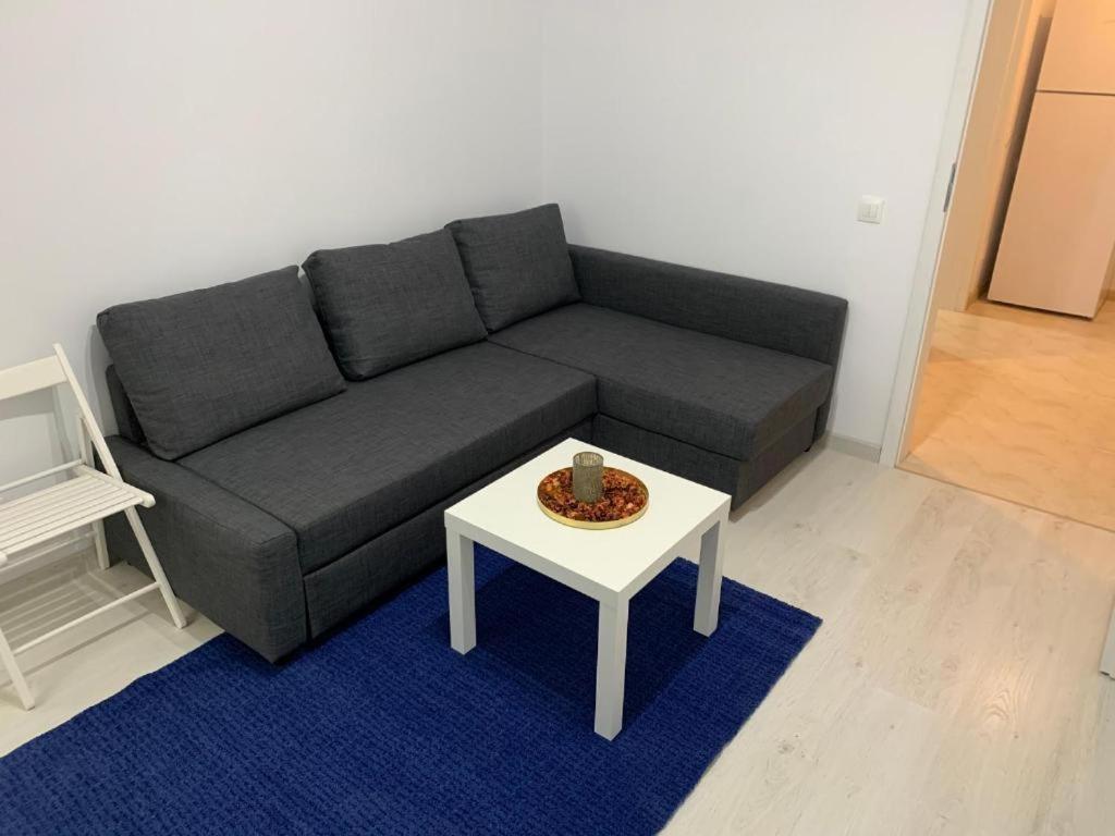 Apartment Piteşti Esterno foto